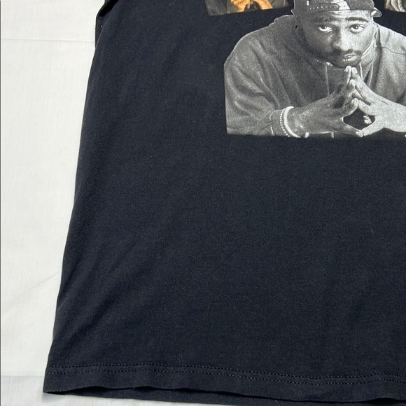 Chemistry poetic justice 2pac shaker black graphic tee men’s size large - Picture 5 of 13